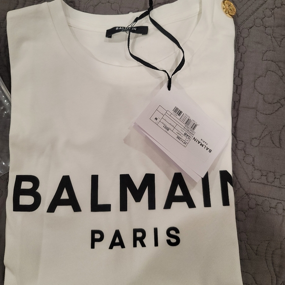 Authentic Balmain Paris shirt - Picture 6 of 15